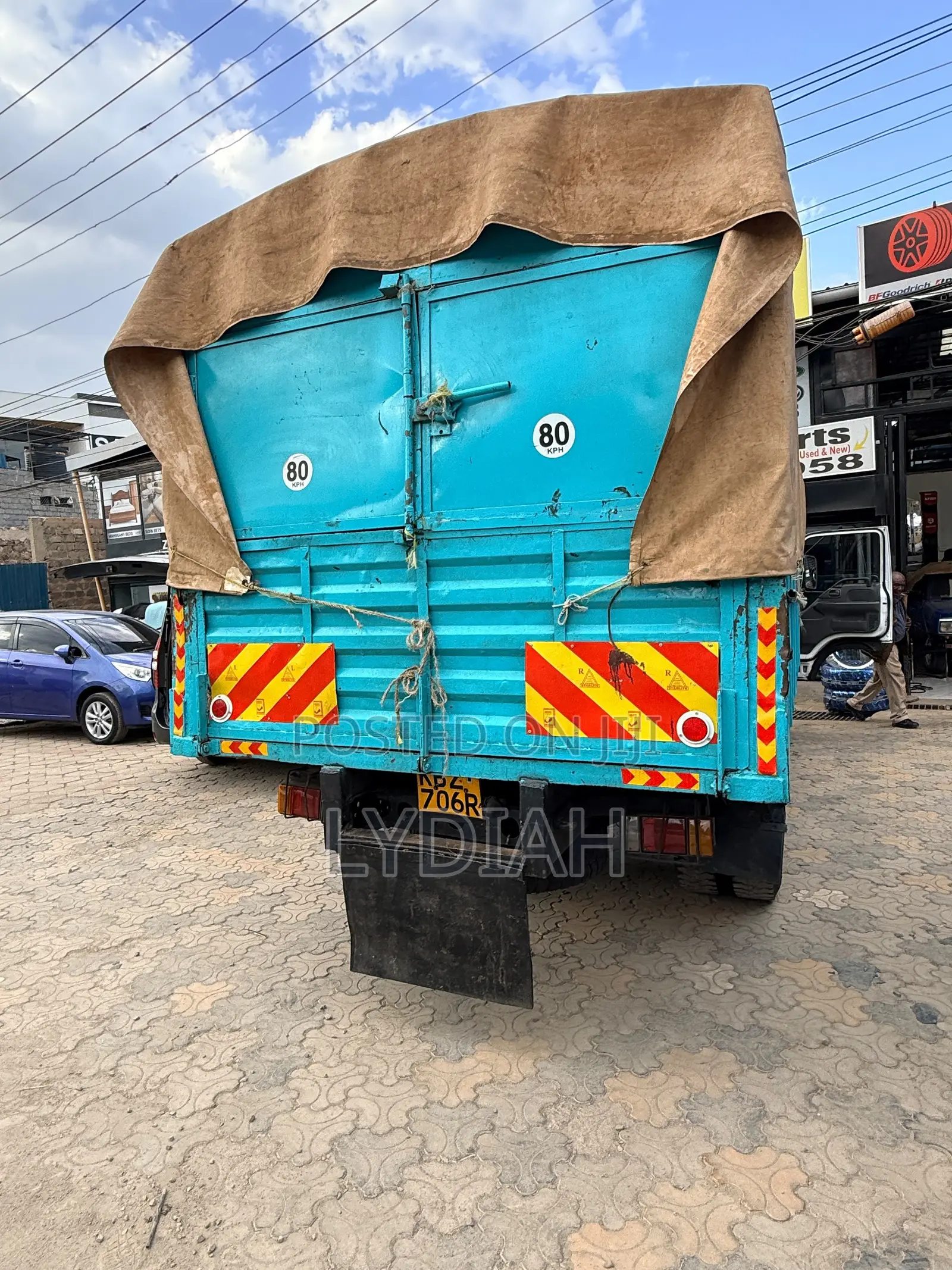ISUZU NQR 2008 Model Locally Assembled