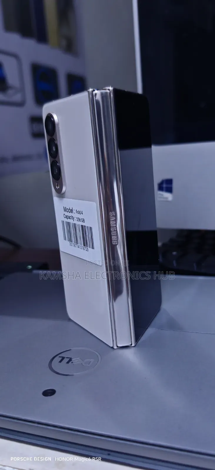 Samsung Galaxy Z Fold4 256 GB Gold