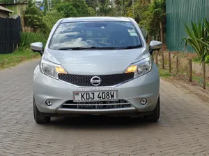 Nissan Note 2015 Silver