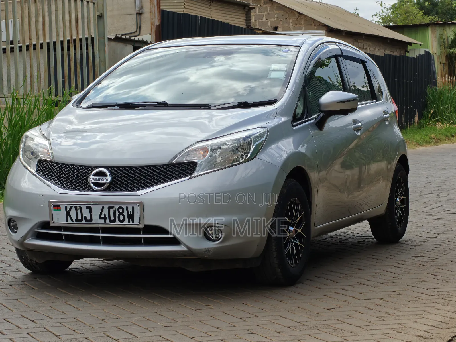 Nissan Note 2015 Silver