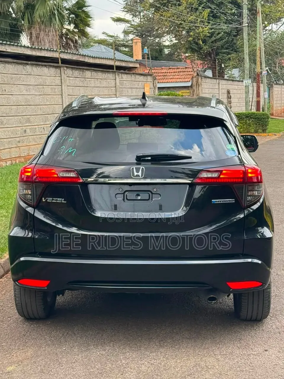 Honda Vezel 2020 Matt Black