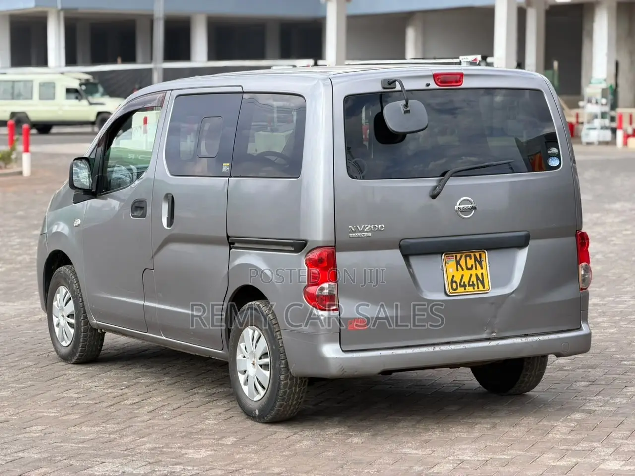 Nissan NV200 2011 Gray