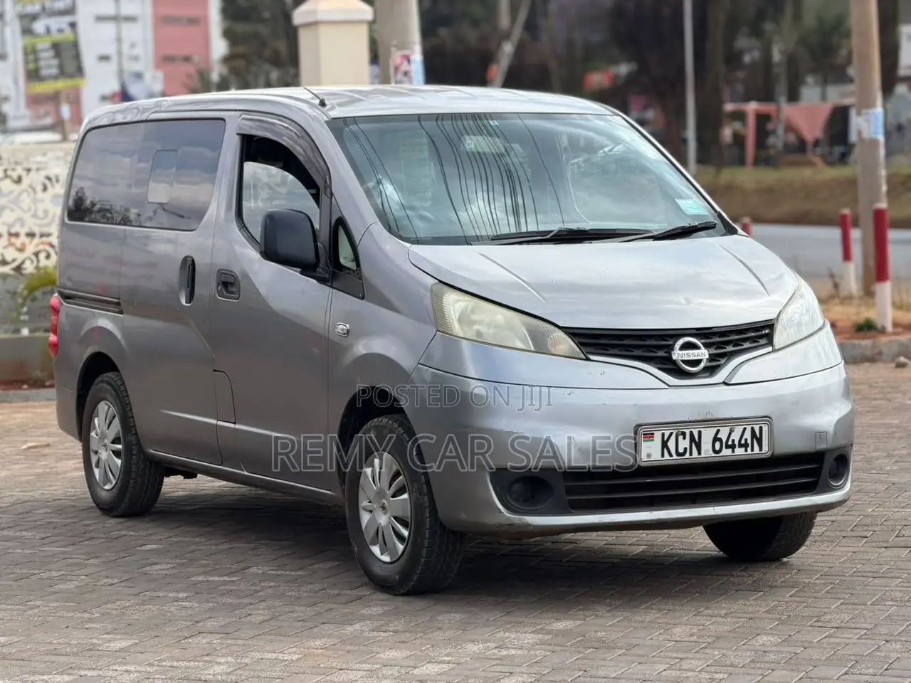 Nissan NV200 2011 Gray