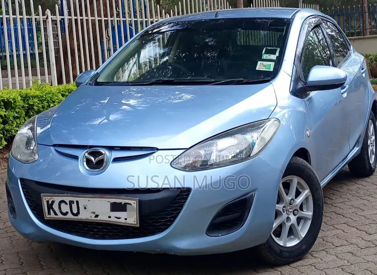 Mazda Demio 2012 Blue