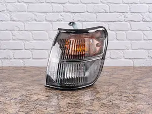Depo Corner Lamp / Light Mitsubishi Pajero 1992 - 1994 Clear