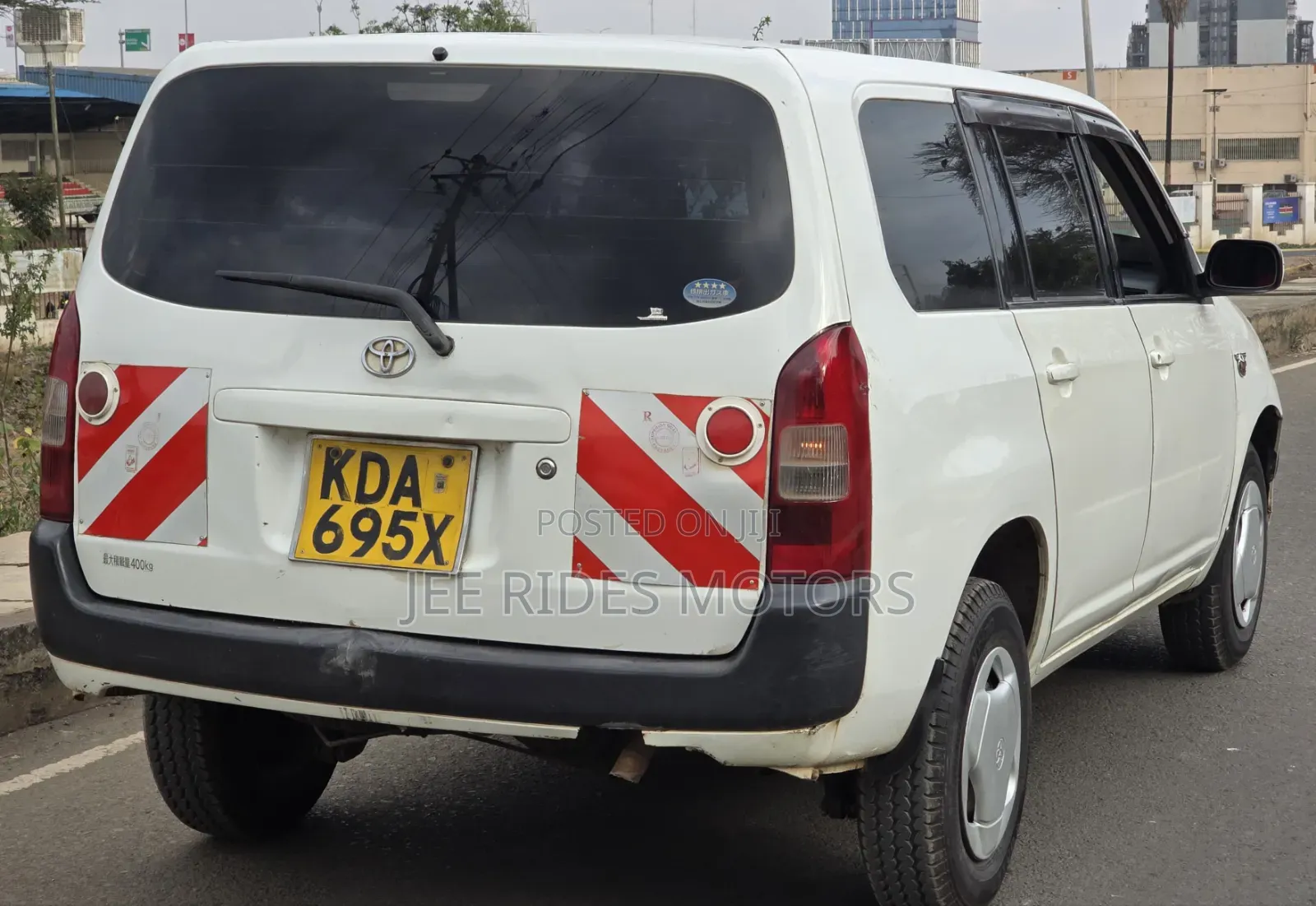 Toyota Probox 2013 Ivory