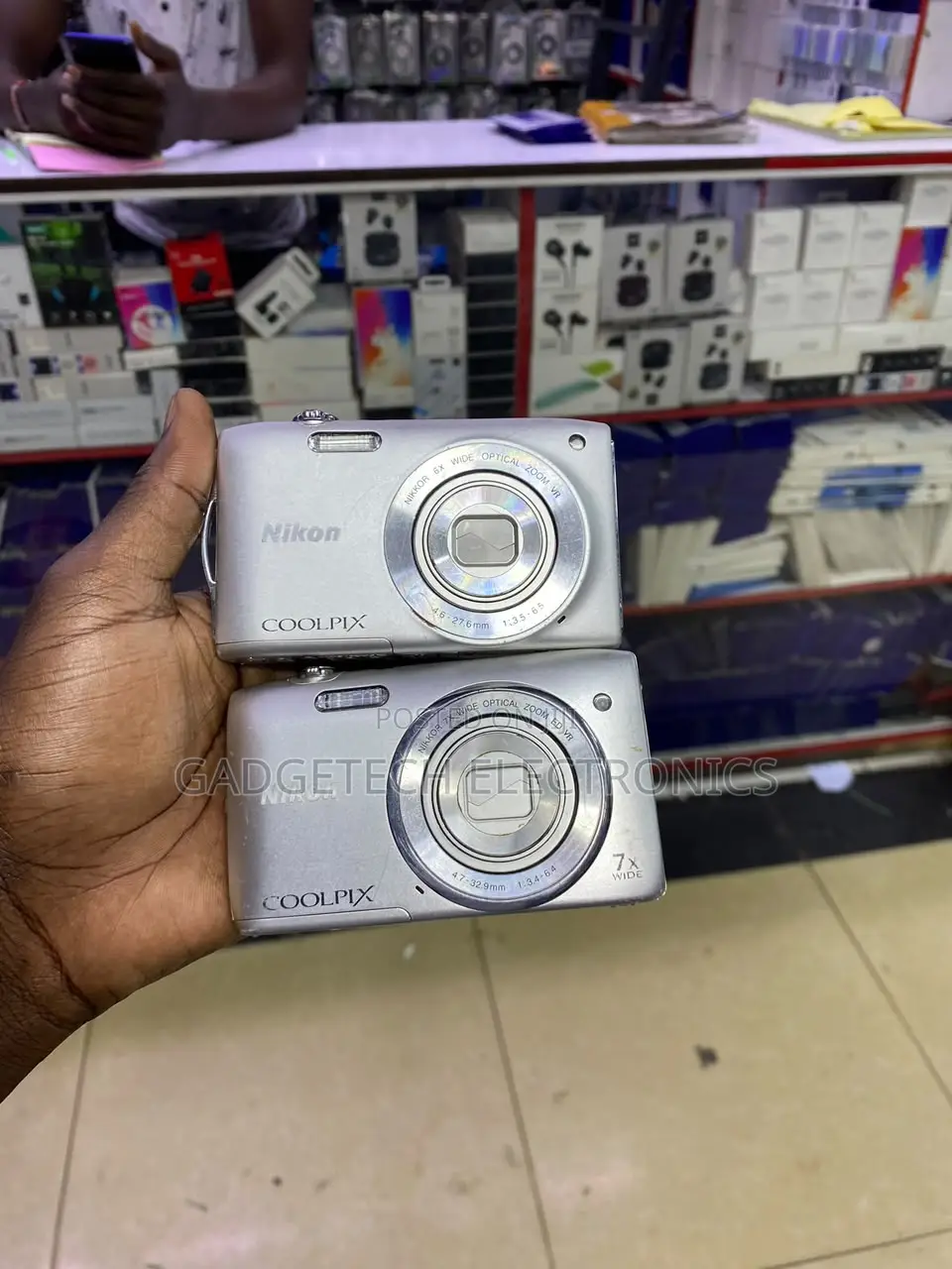 NIkon Coolpix