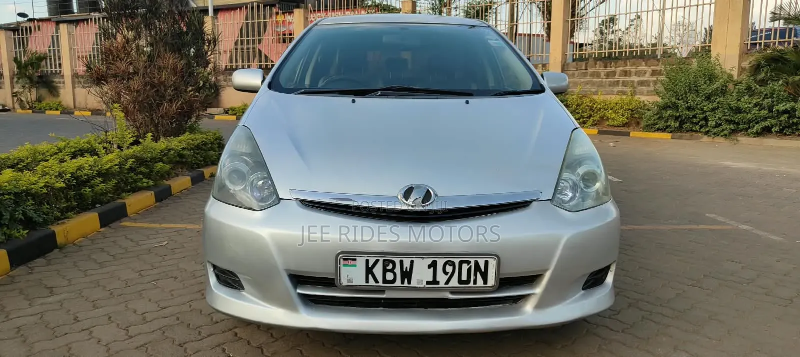 Toyota Wish 2006 Silver