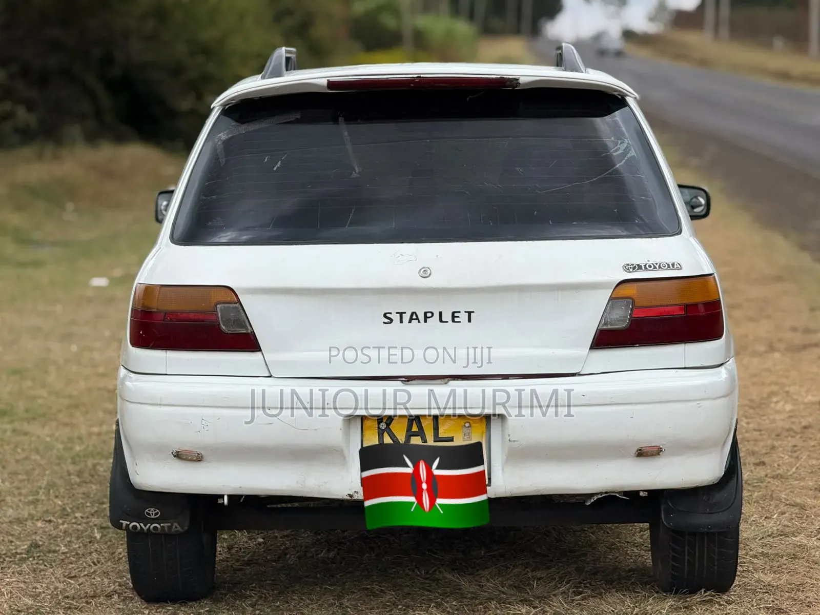 Toyota Starlet 1998 White