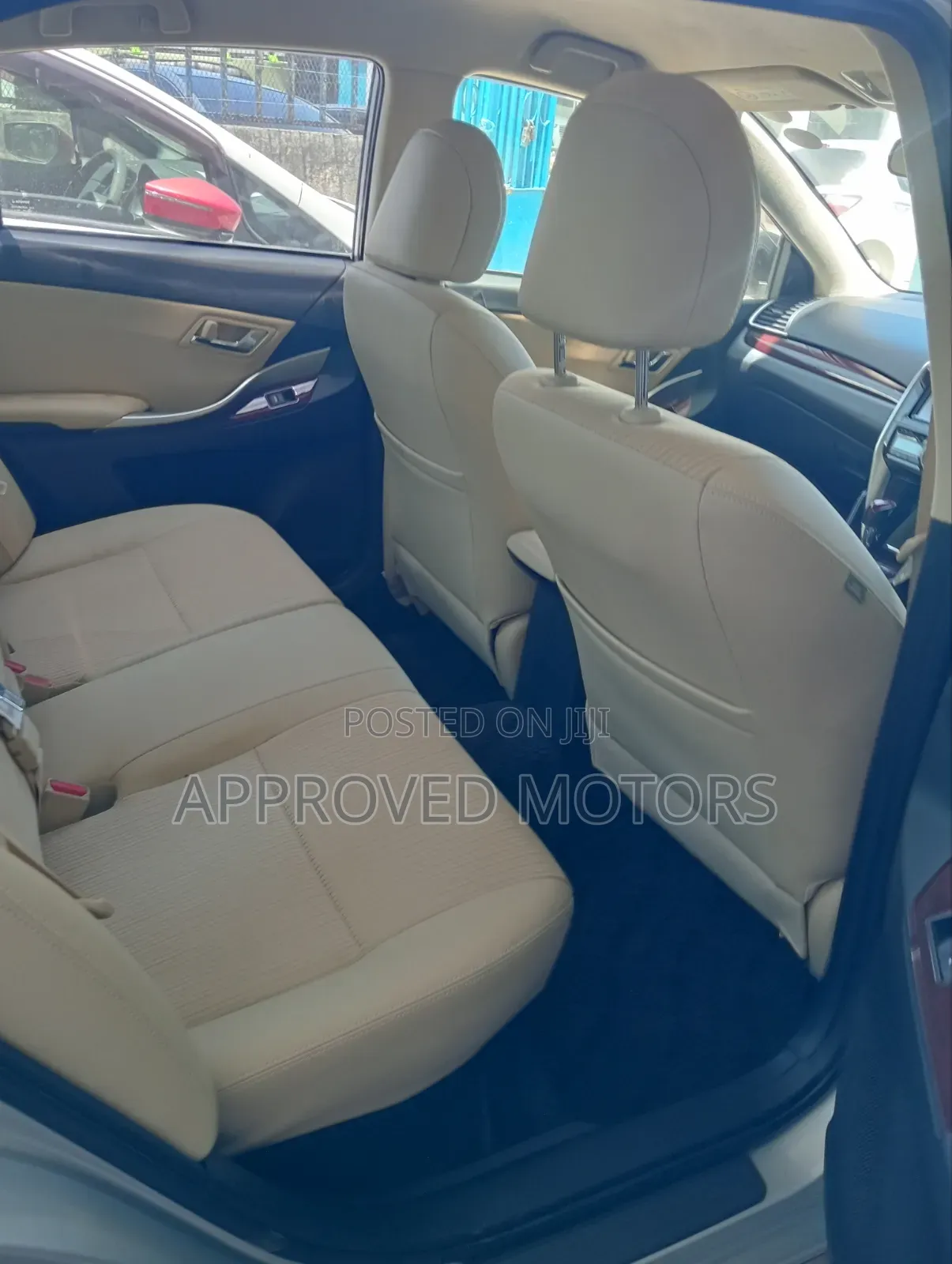 Toyota Premio 2019 Silver