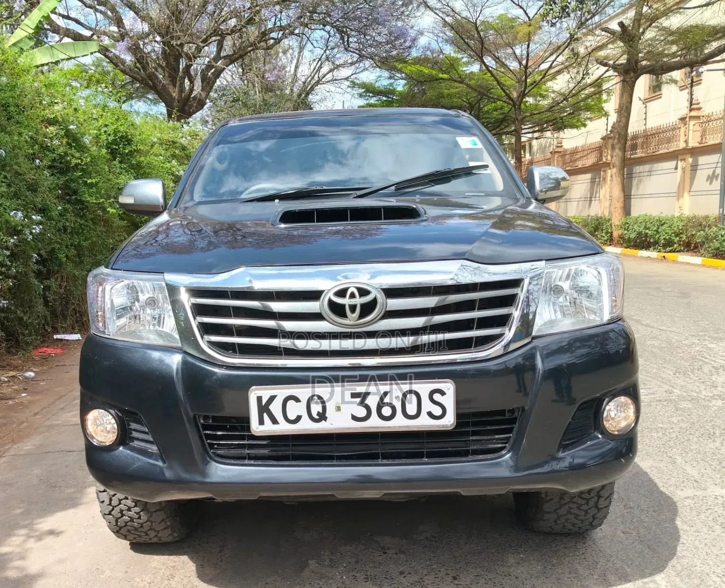 Toyota Hilux 2011 Black