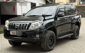 Toyota Land Cruiser Prado 2011 Black