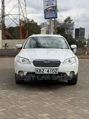 Subaru Outback 2004 White