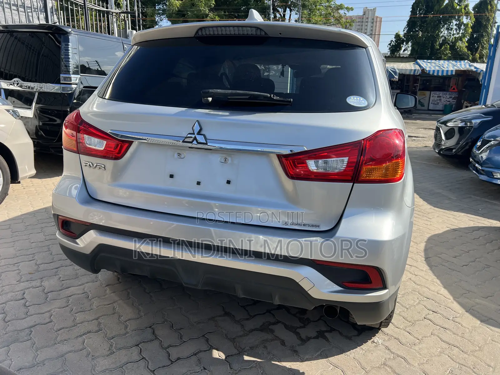 Mitsubishi RVR 2020 Silver