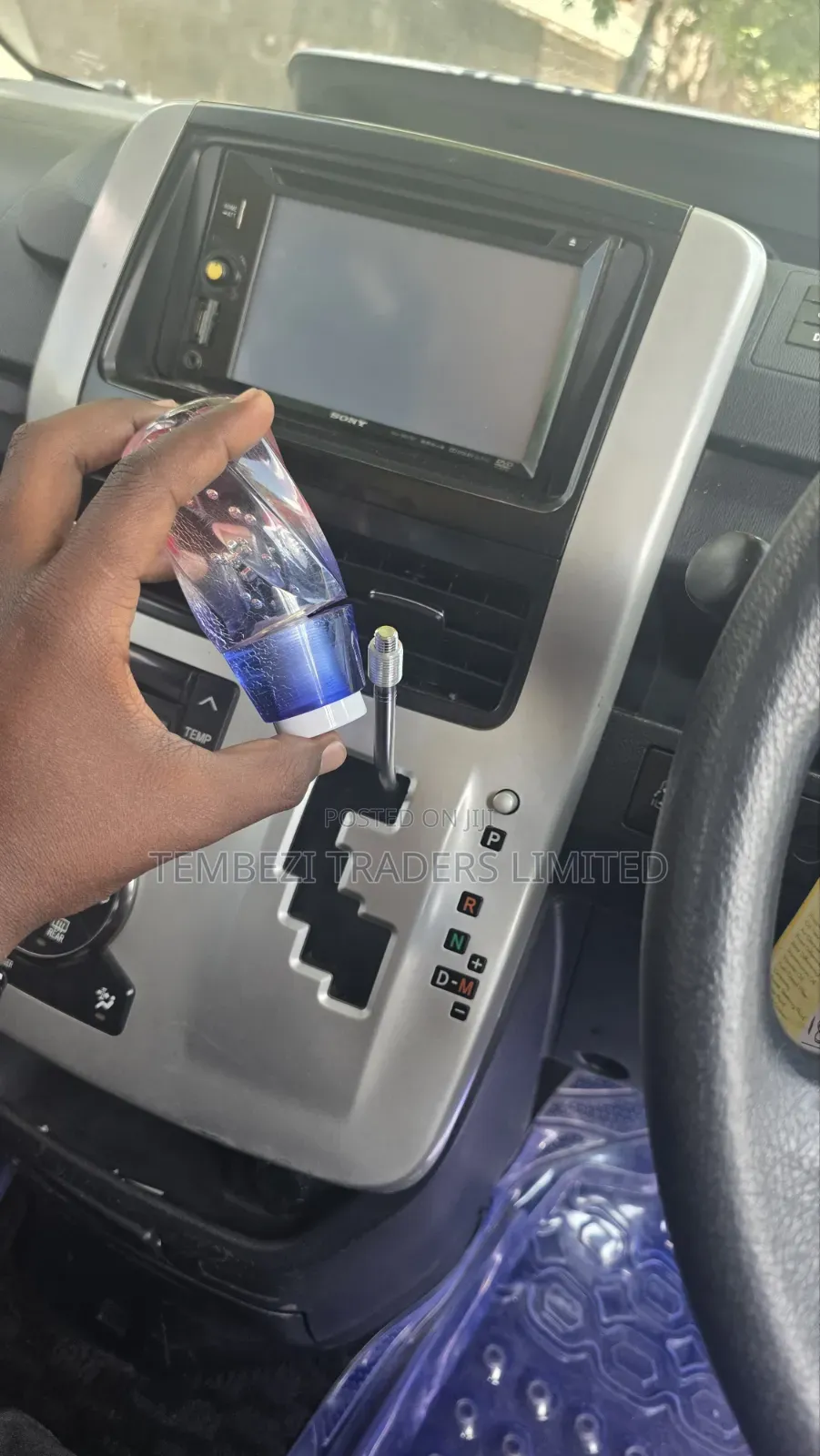 Universal LED Crystal Gear Knob With Touch-Activated Light