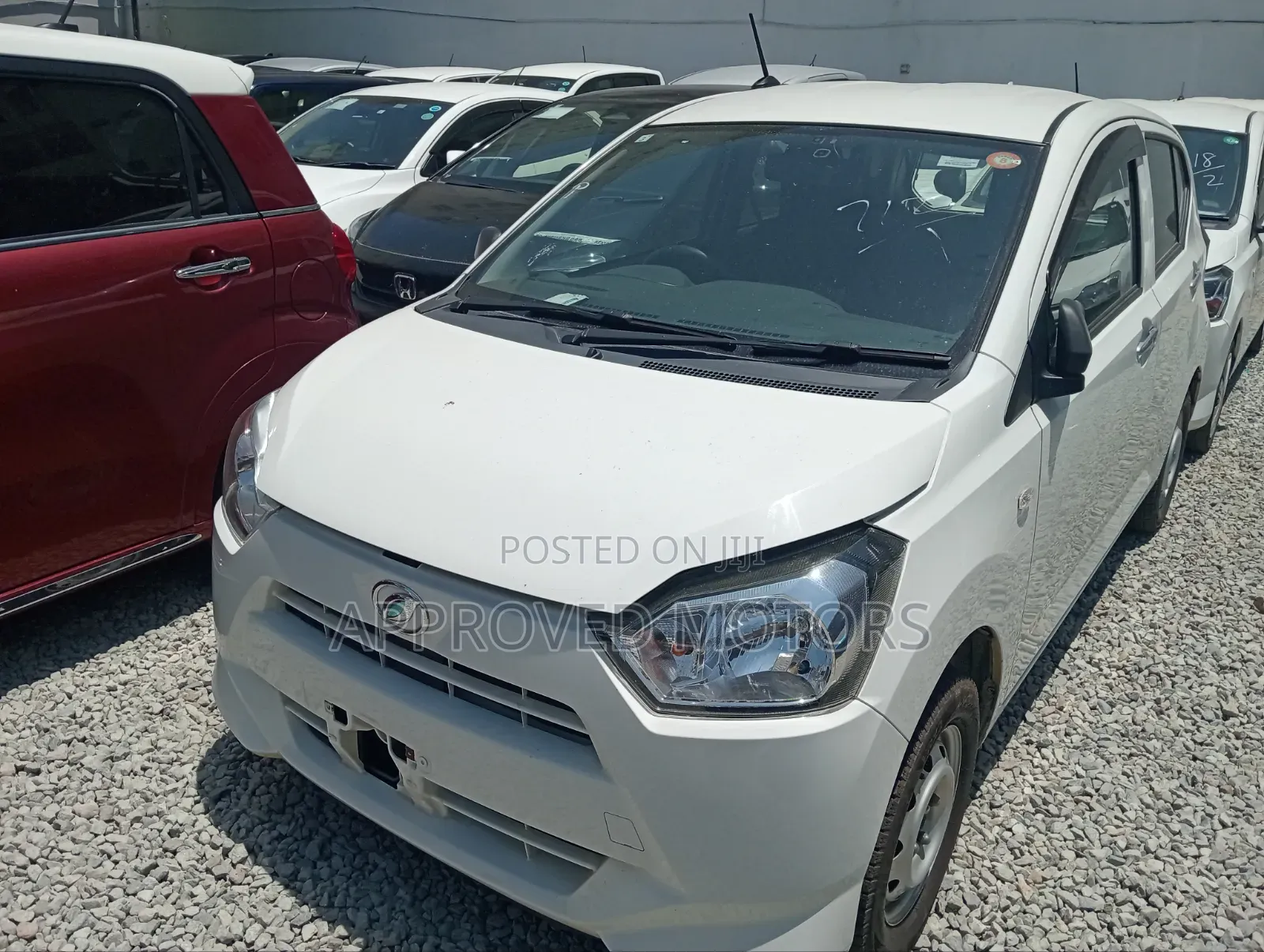 Daihatsu Mira 2019 White