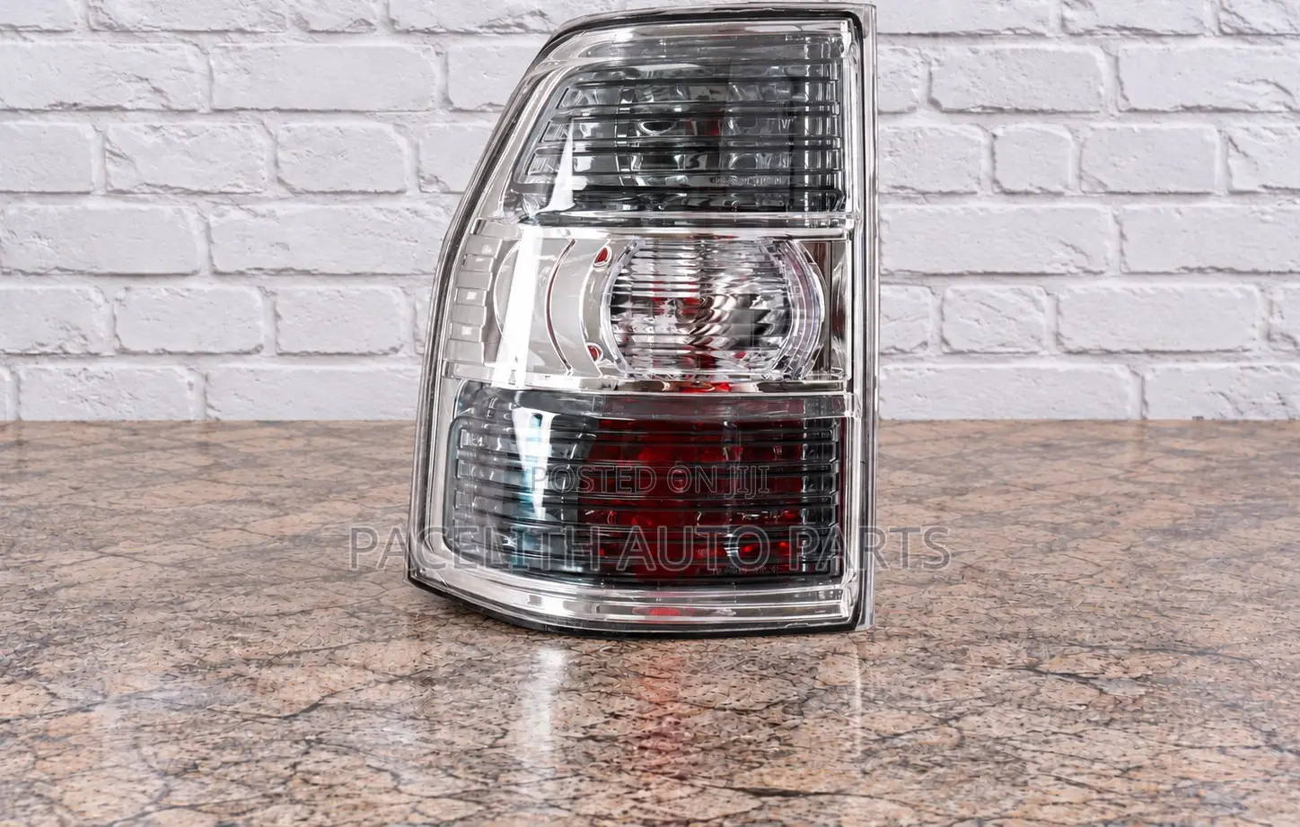 Depo Tail Lamp / Taillight Mitsubishi Pajero 2008 - 2009