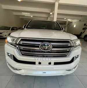 Toyota Land Cruiser Prado 2020 White