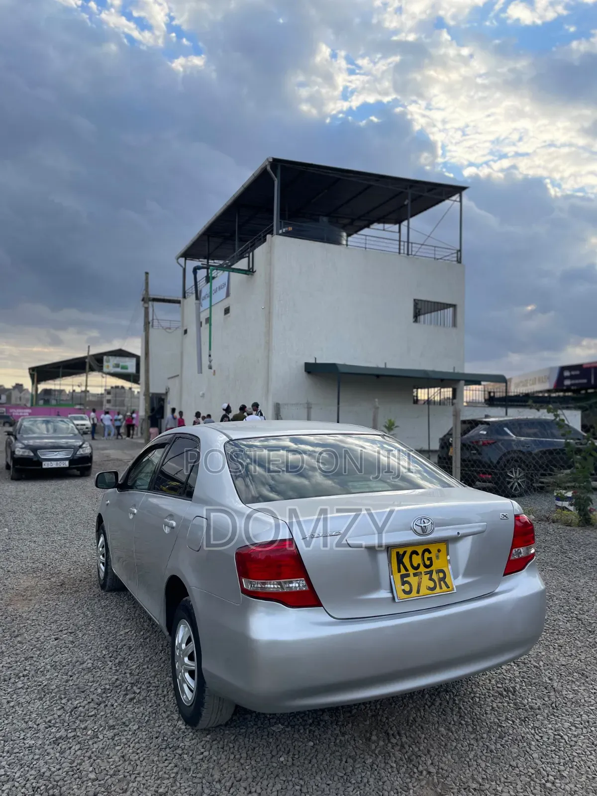 Toyota Axio 1.5 G 2WD 2009 Silver