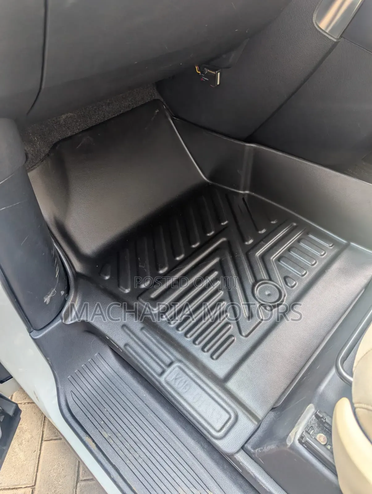 Lexus RX TPE Floor Mats