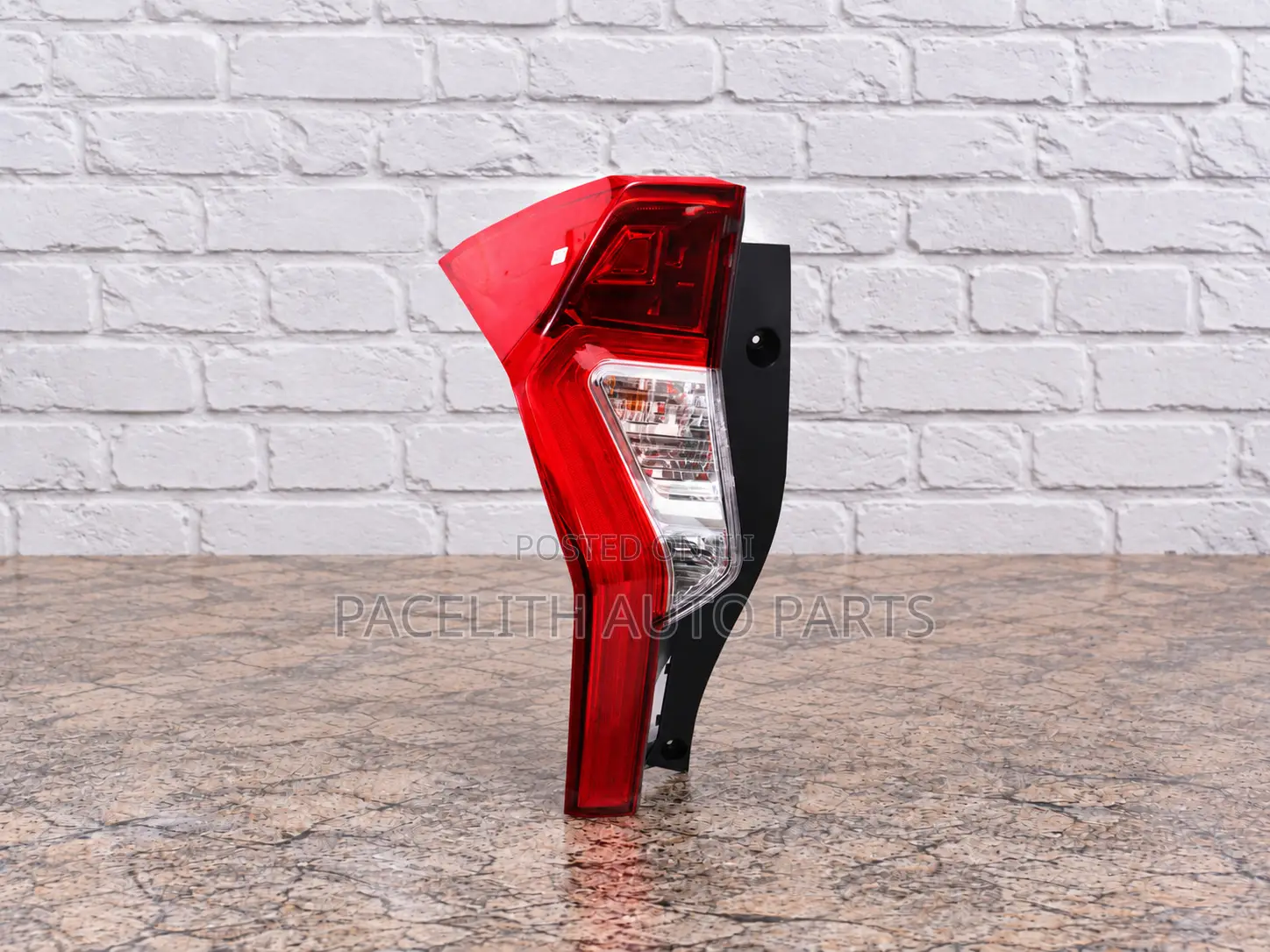 Casp Tail Lamp / Taillight Mitsubishi Pajero Sport 2016 - 2018