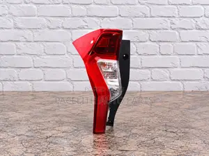 Casp Tail Lamp / Taillight Mitsubishi Pajero Sport 2016 - 2018