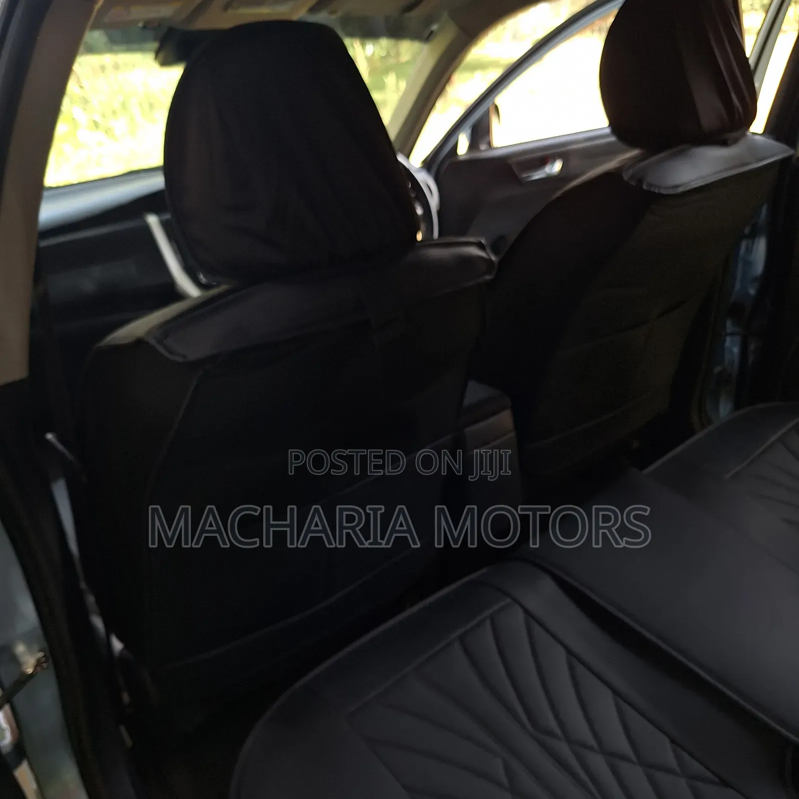 Plain Black 5 Seater Faux Leather Seat Cover
