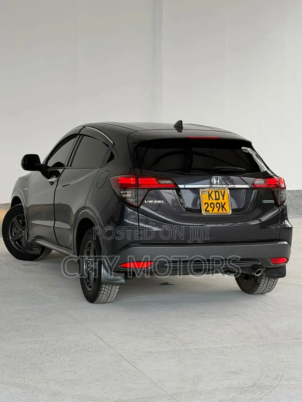 Honda Vezel 1.5 Hybrid 2WD 2019 Black