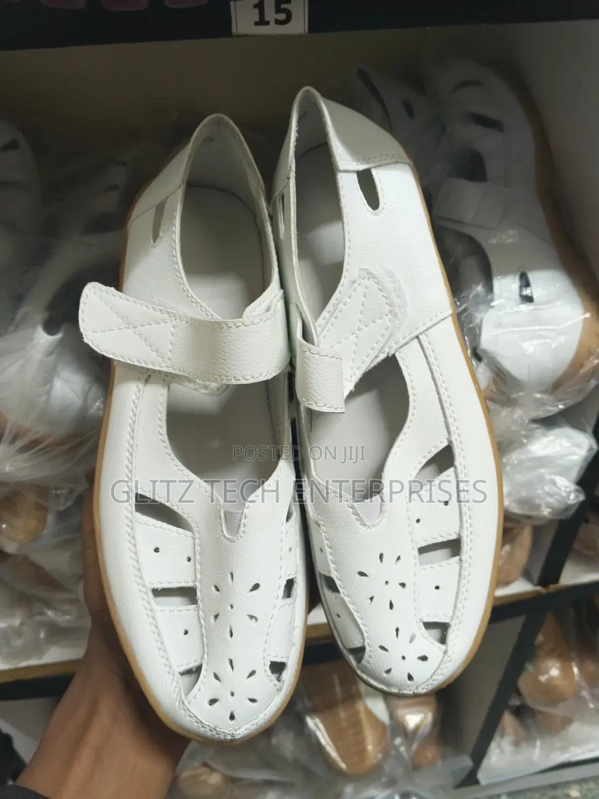 Women’s Pure White Breathable Casual Shoes / Comfort Flat Sandals