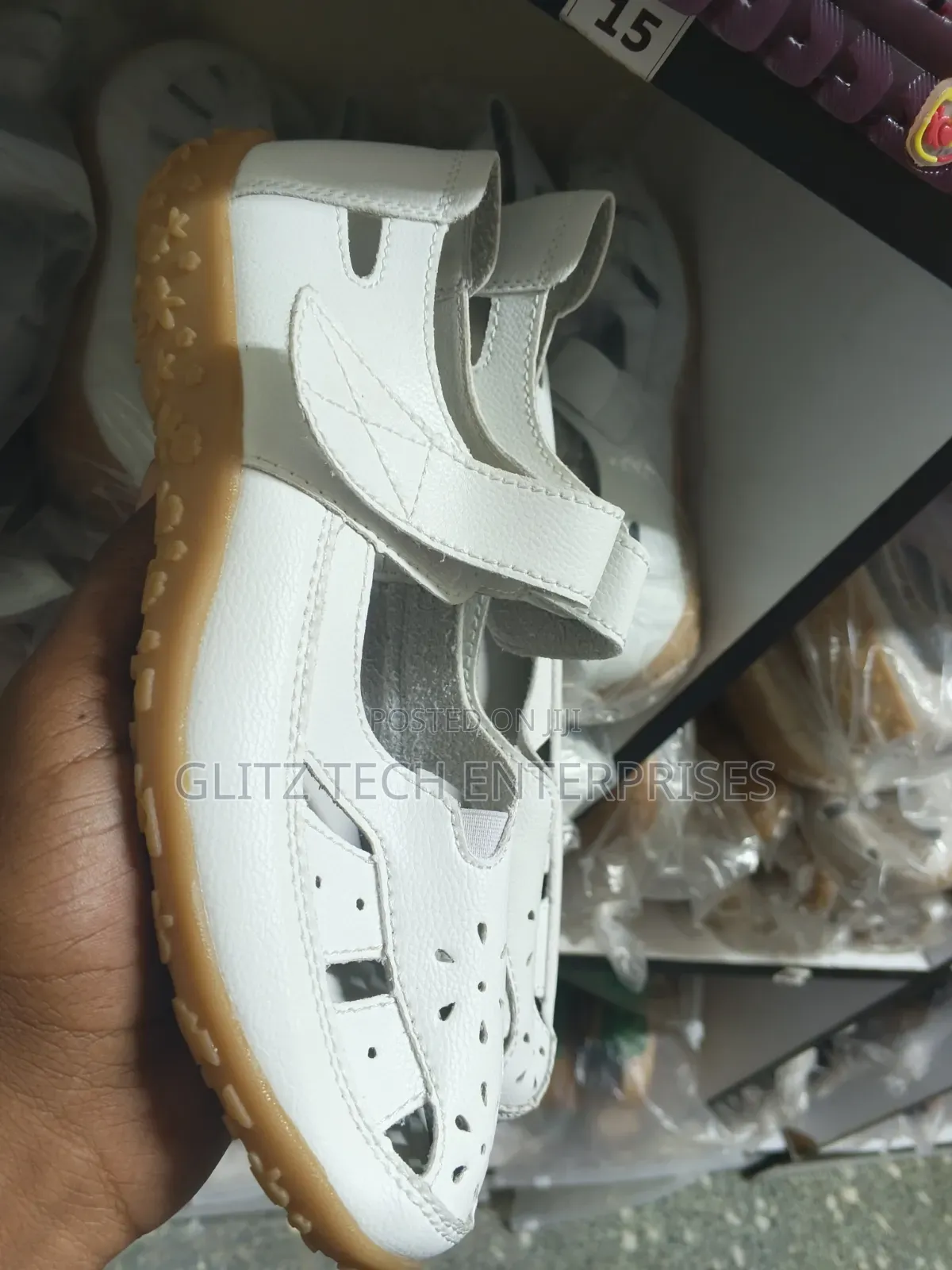 Women’s Pure White Breathable Casual Shoes / Comfort Flat Sandals