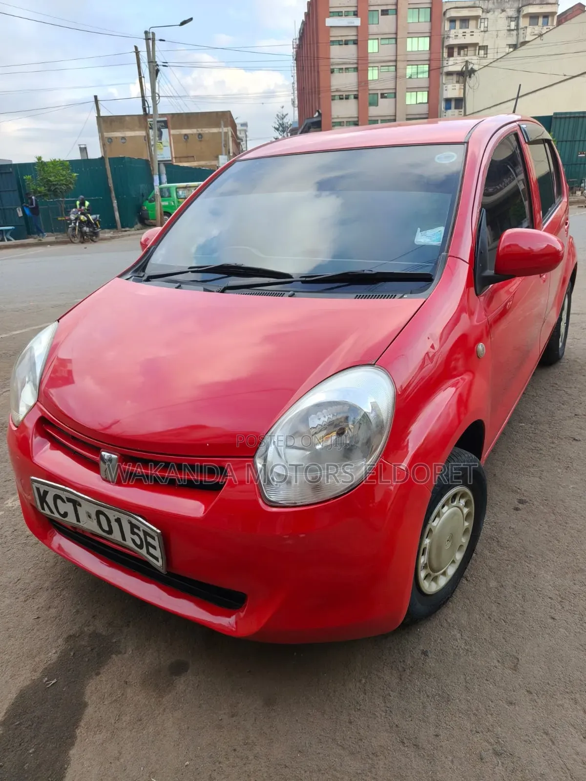 Toyota Passo 1.0 FWD 2010 Red