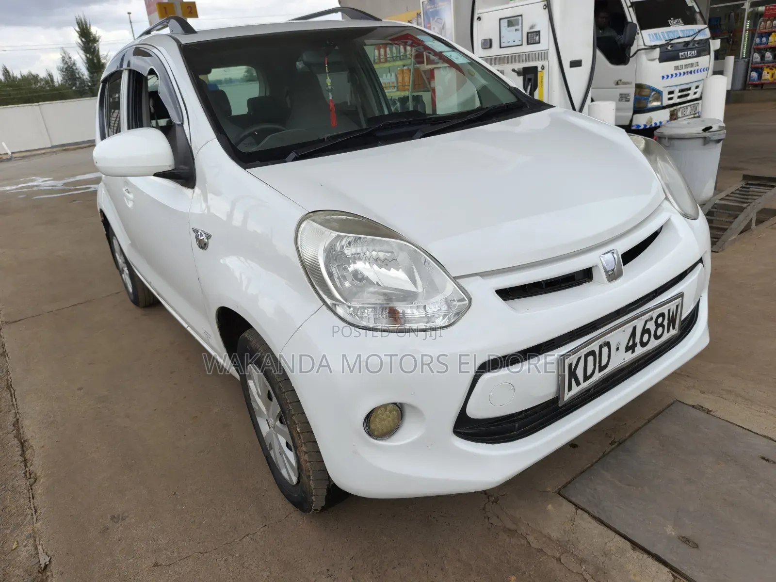 Toyota Passo 1.0 FWD 2013 White