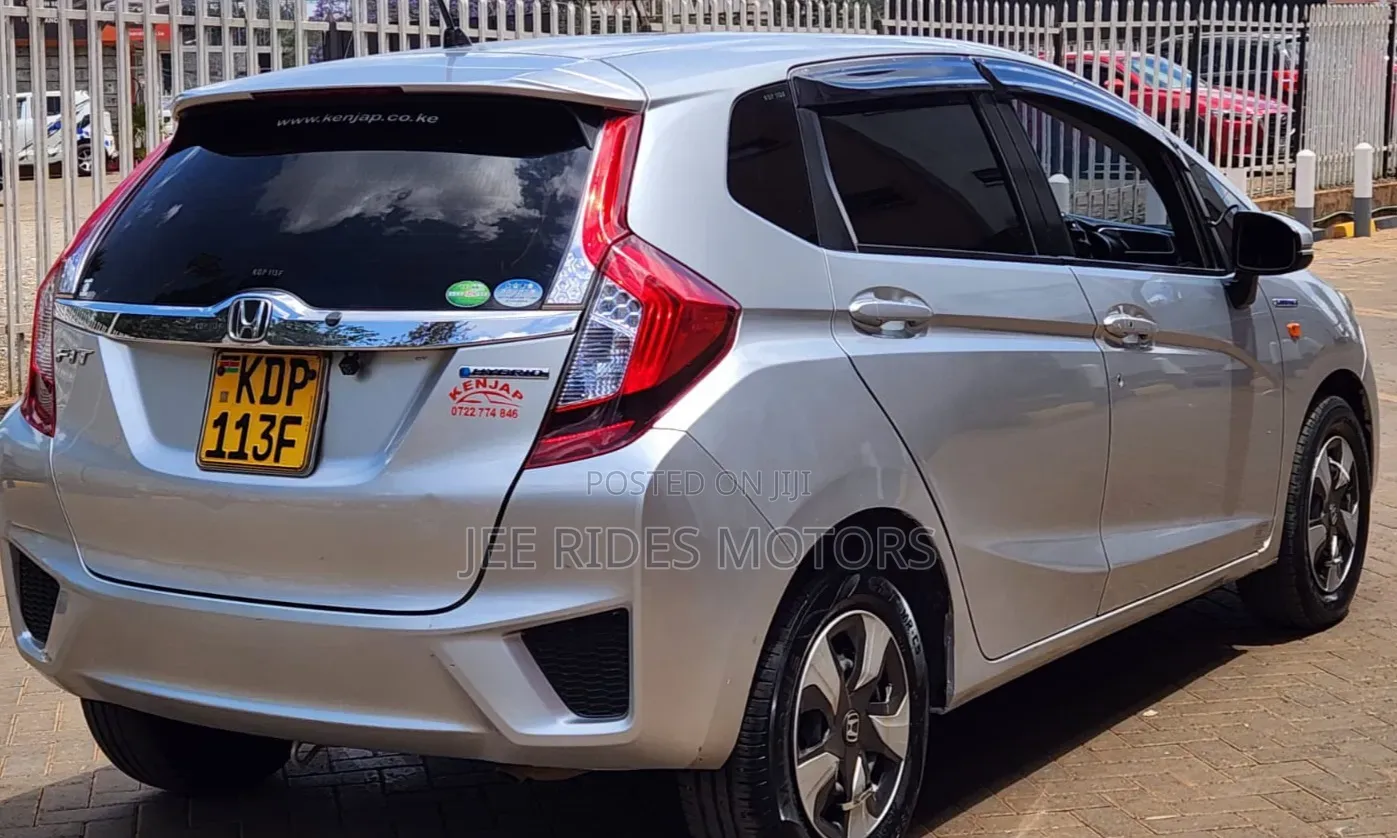 Honda Fit 2016 Gray