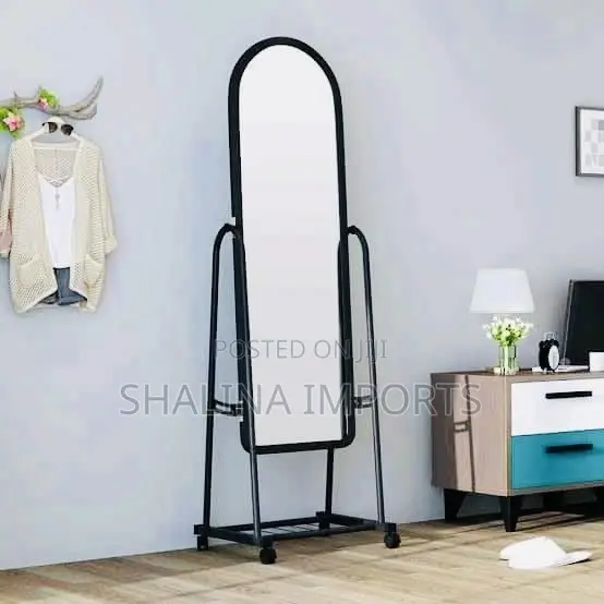 Full Length Dressing Mirror With Wheels and Shoes Rack