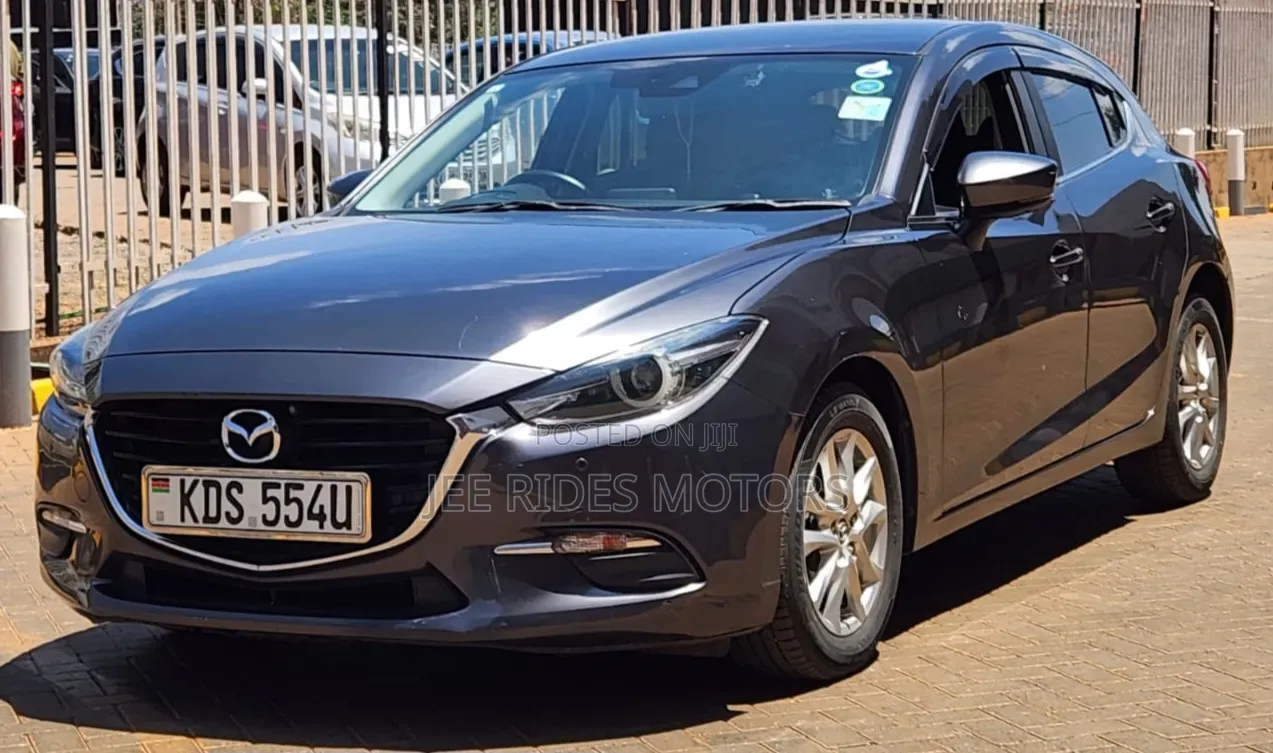 Mazda Axela 2019 Brown