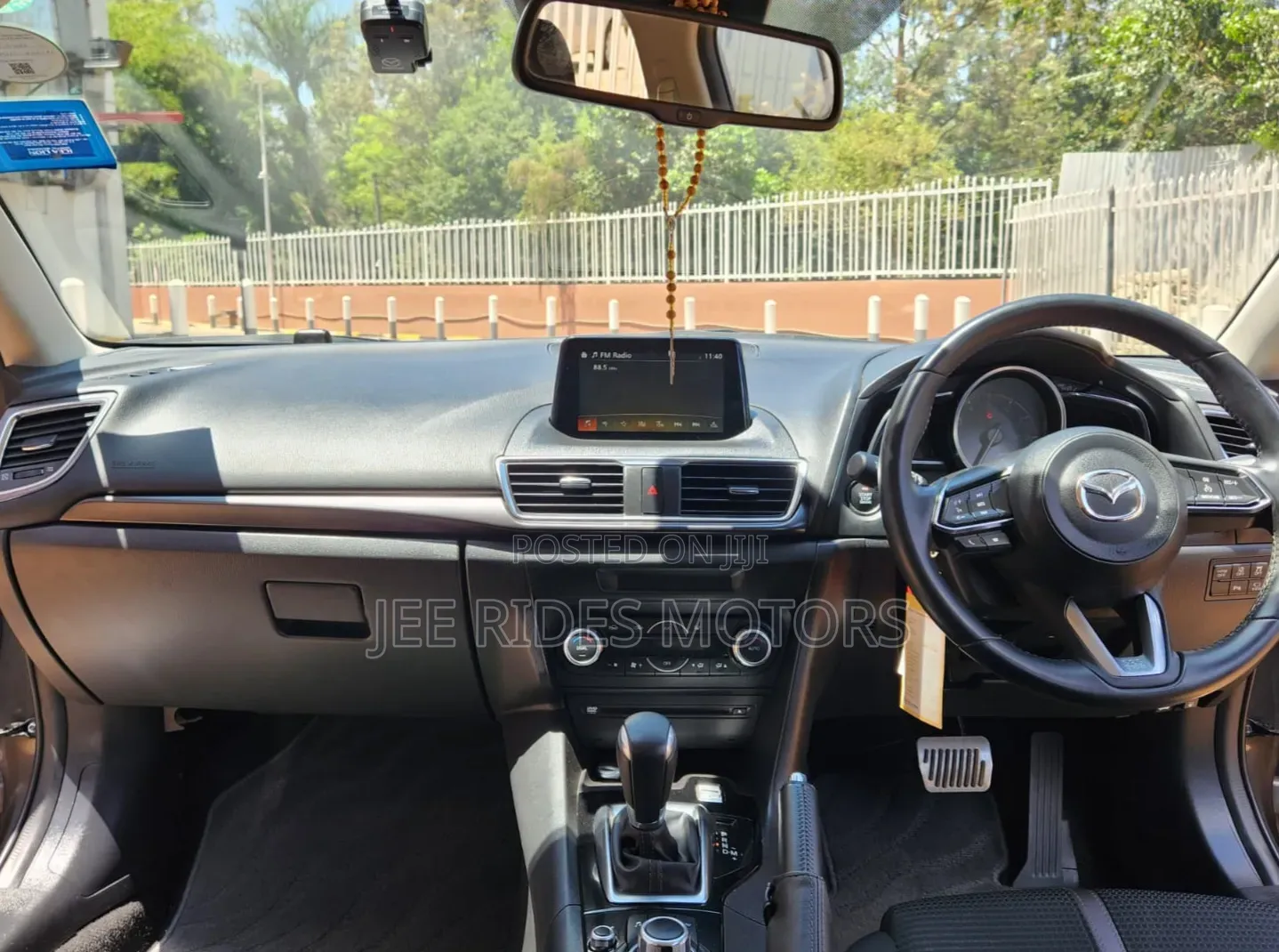 Mazda Axela 2019 Brown