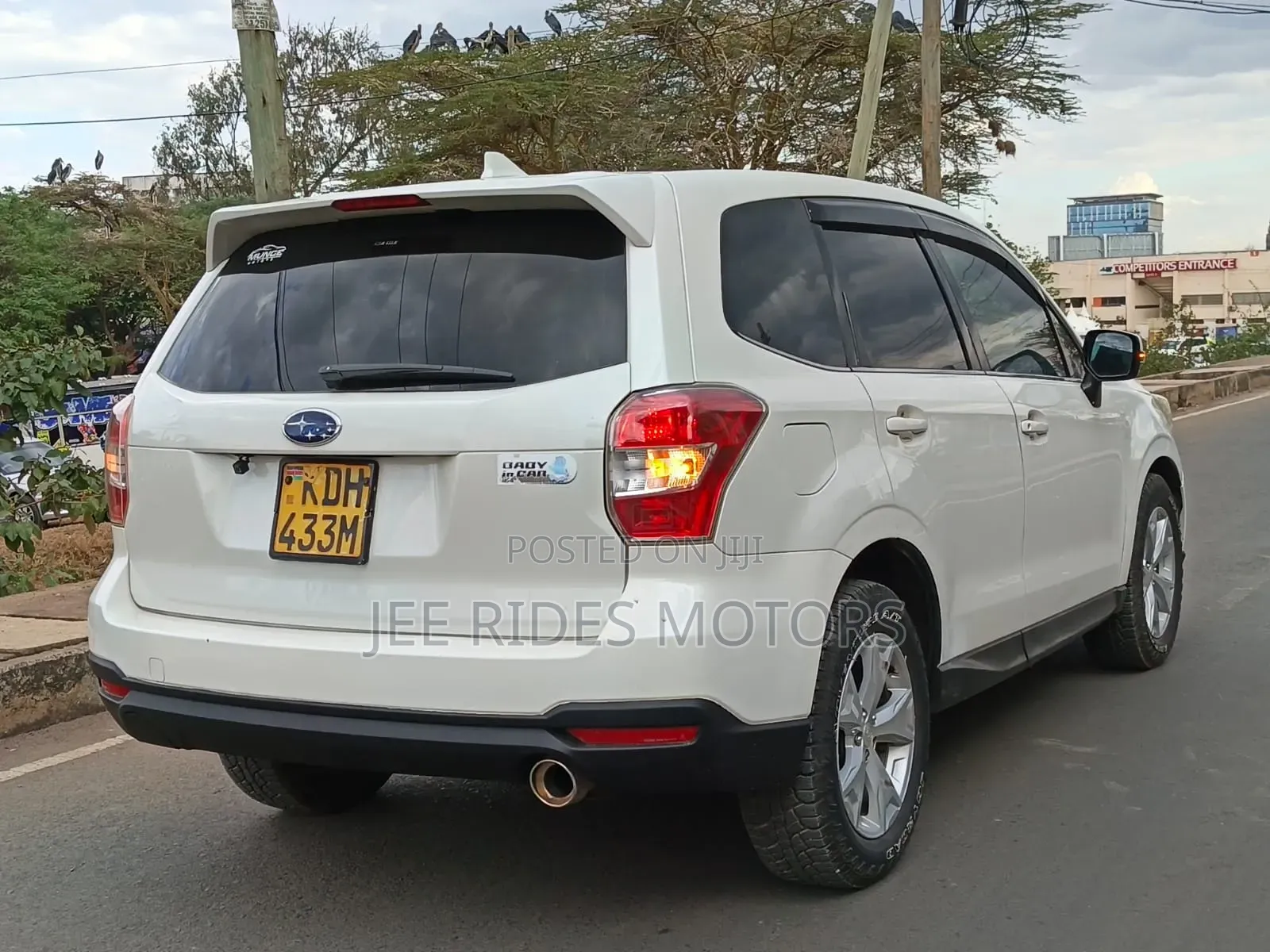 Subaru Forester 2015 Off white