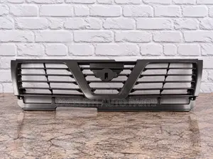FPI Front Center Grille Nissan Patrol 1998 - 2001 Grey