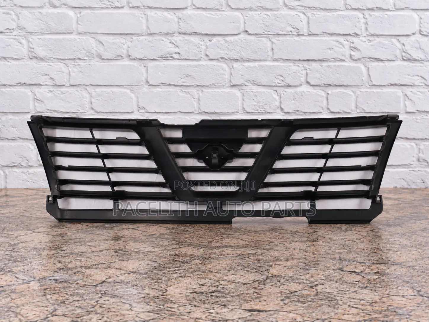 FPI Front Center Grille Nissan Patrol 1998 - 2001 Grey