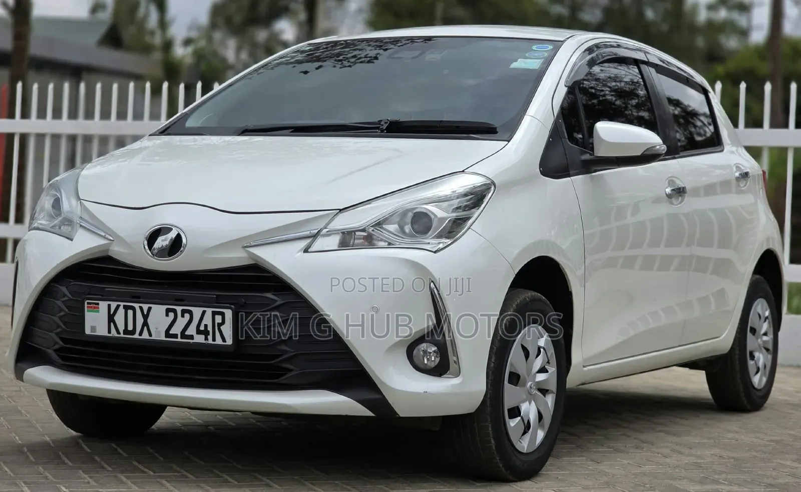 Toyota Vitz 2019 Pearl