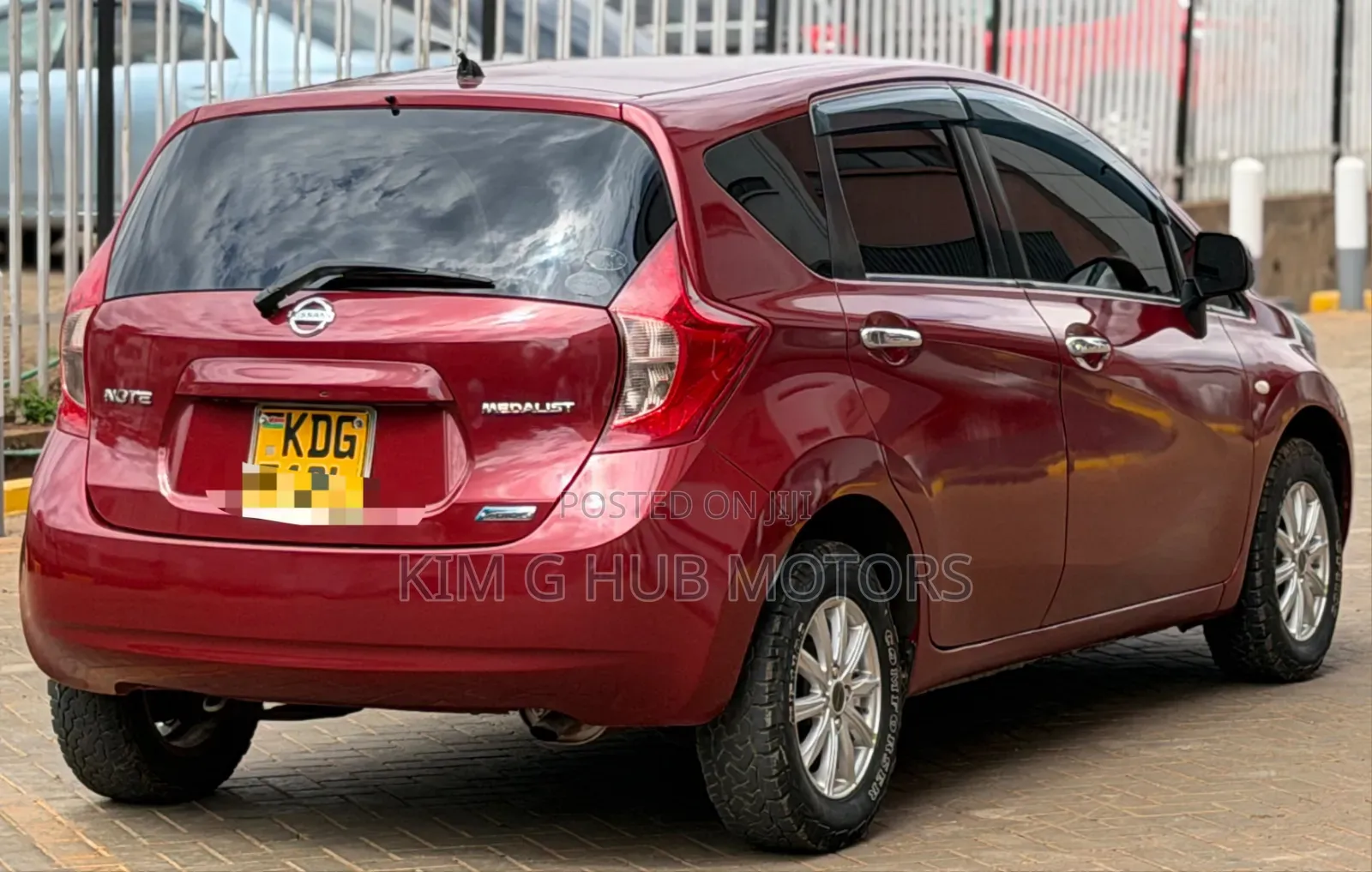 Nissan Note 1.2 Petrol 2014 Red