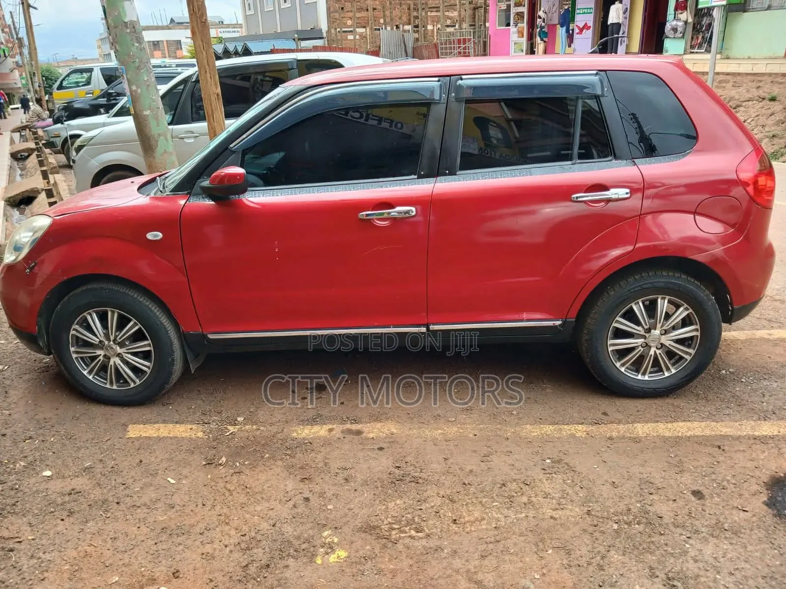 Mazda Verisa 2010 Red