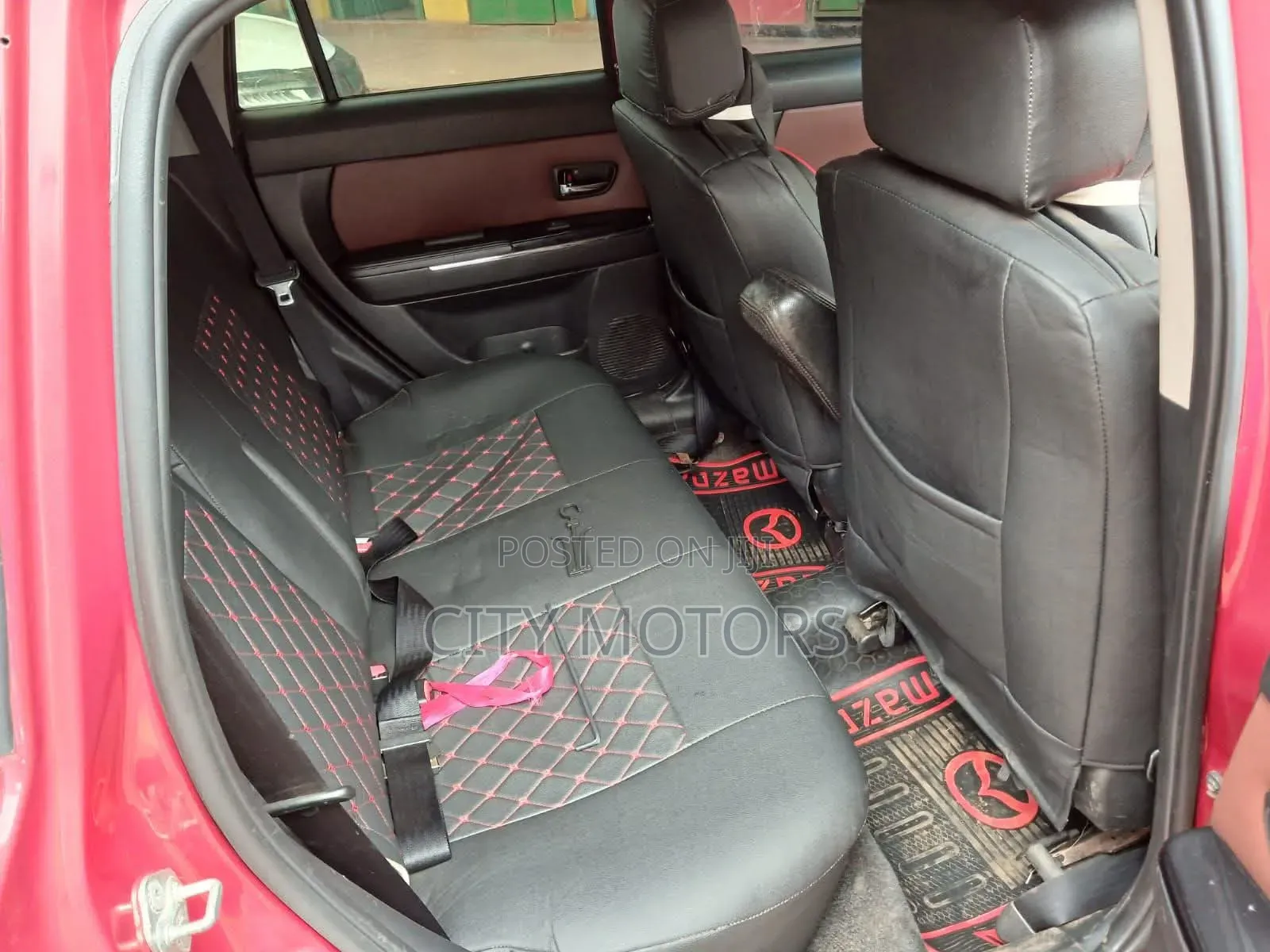 Mazda Verisa 2010 Red
