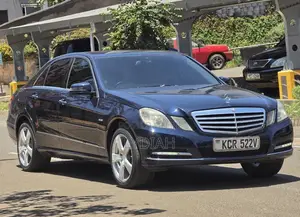 Mercedes-Benz E200 2012