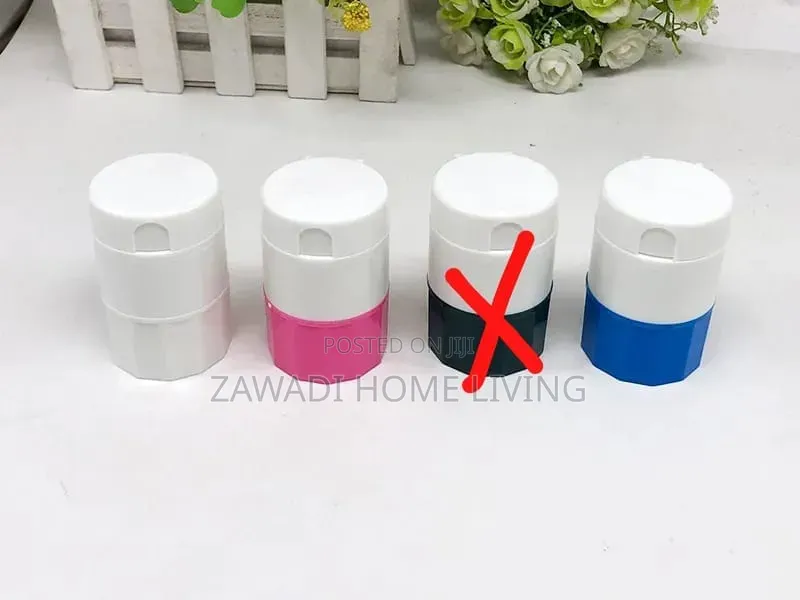 4 in 1 Pill Cutter