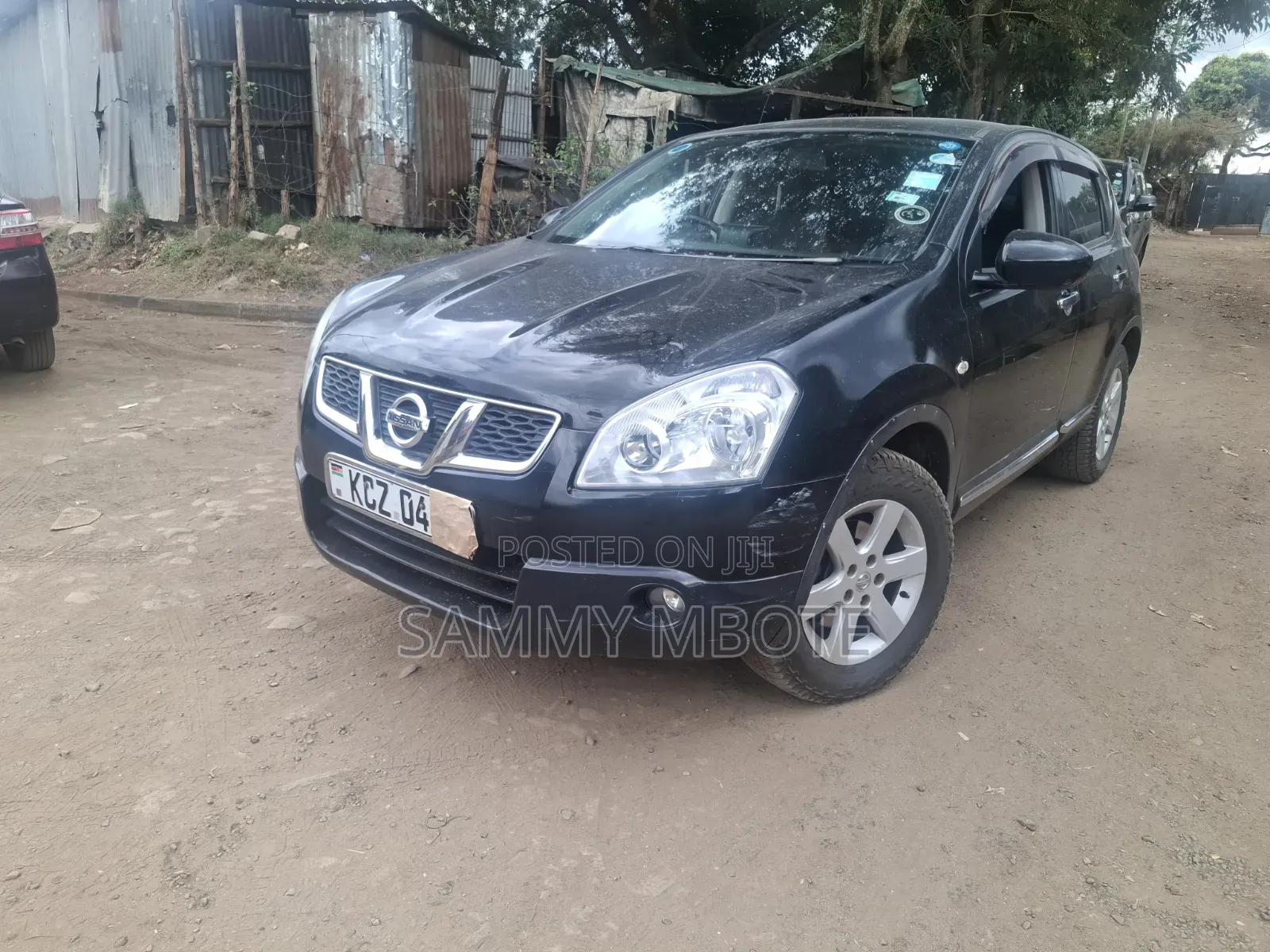 Nissan Dualis 2013 Black