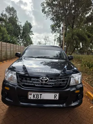 Toyota Hilux 2.5 D-4D SRX 2012 Black