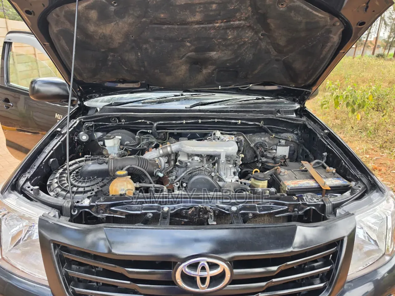 Toyota Hilux 2.5 D-4D SRX 2012 Black
