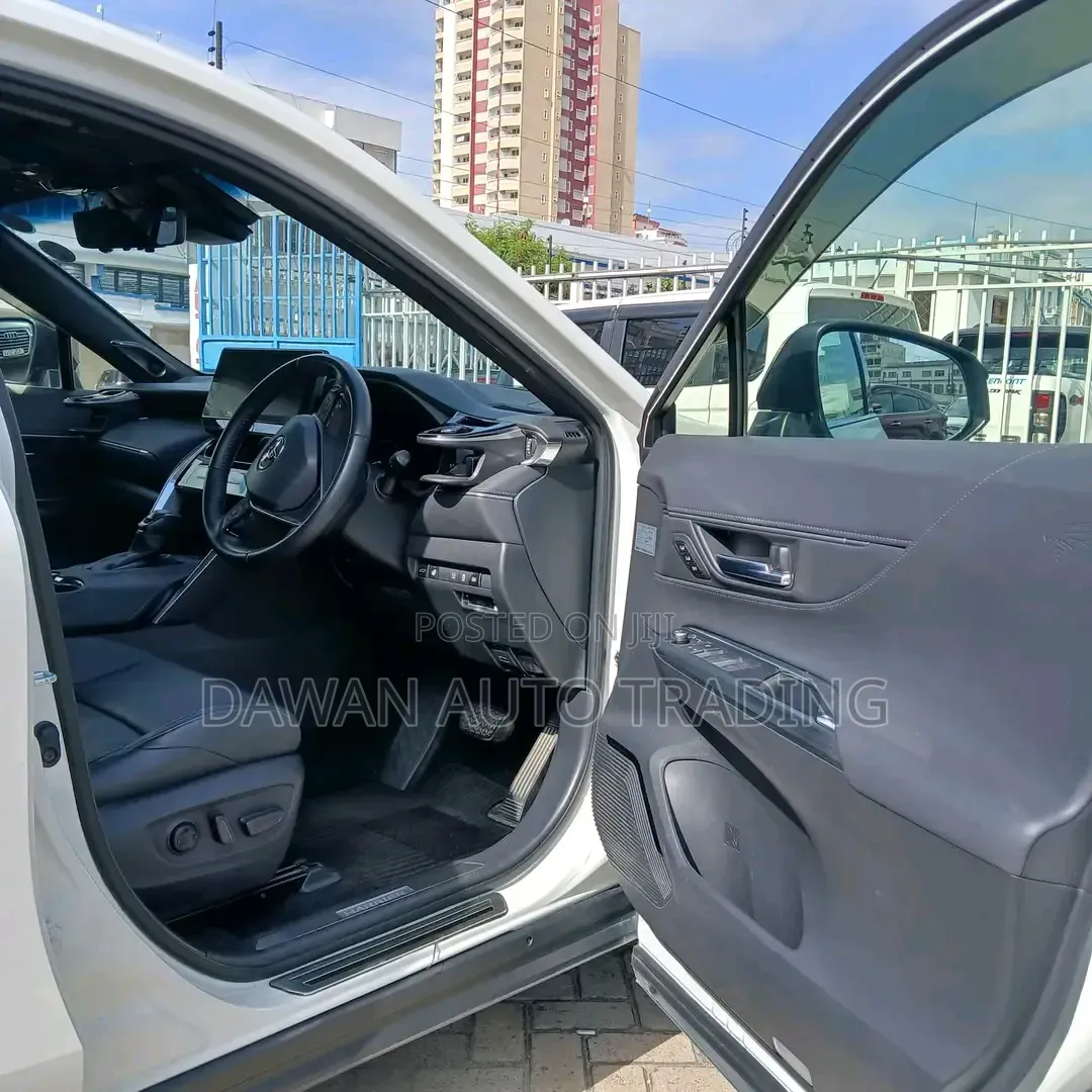 Toyota Harrier Z 2020 White