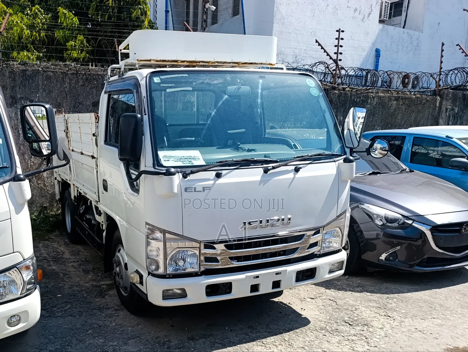 Isuzu Elf With Reinforced Chasis